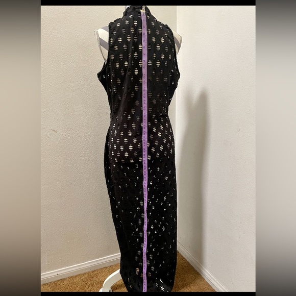 Fashion Nova Black Maxi - Black, Sleeveless, Maxi with Cutouts. Size 2X - Picture 4 of 5